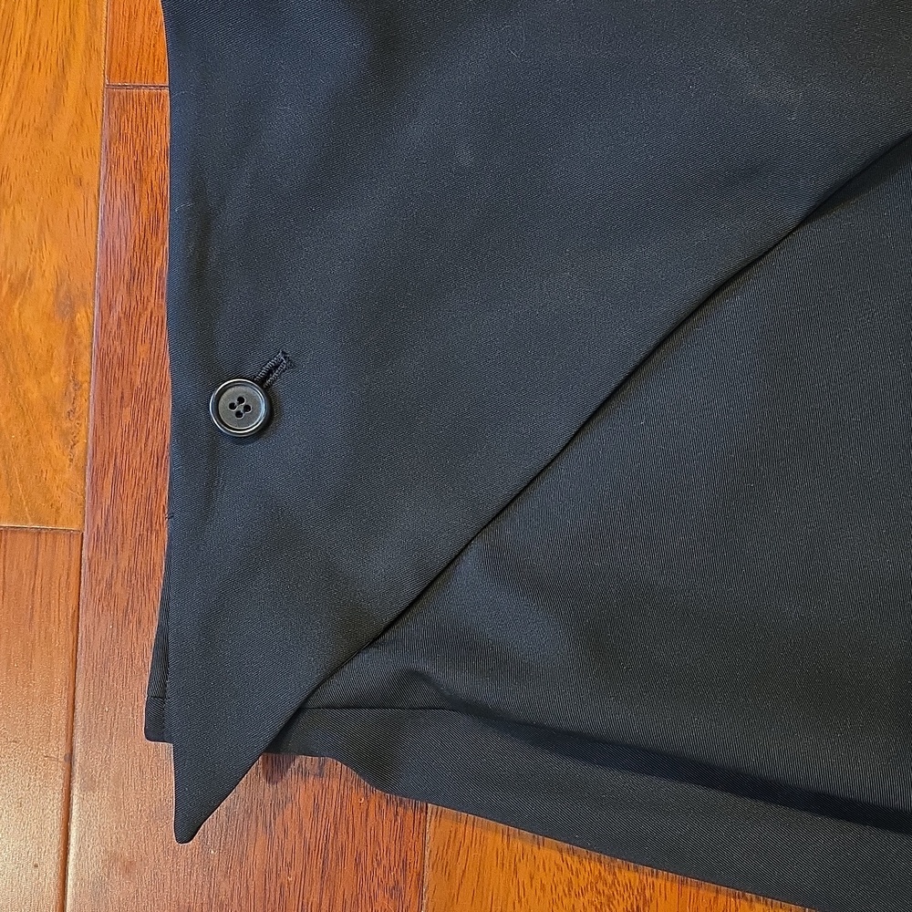 Atsuro TAYAMA Black Asymetrical Faux Wrap Black Skirt - Picture 2 of 7